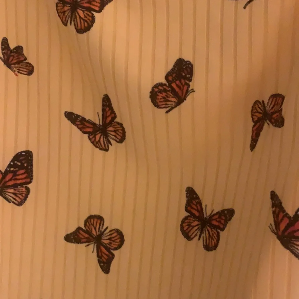 Major sale $15 was $19 New- Rue 21 ribbed butterfly top 1x yellow